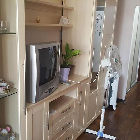 Абазинская 35 Szuhumi Kültér fotó